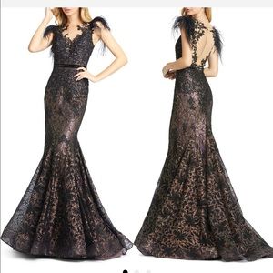 Mac Duggal mermaid lace gown